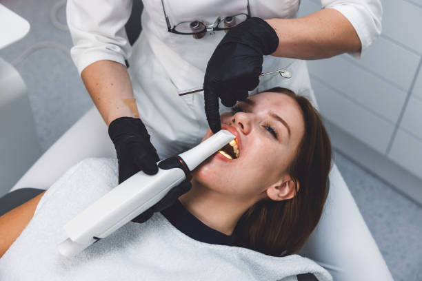 Best Emergency Dental Extractions in Long Grove, IA